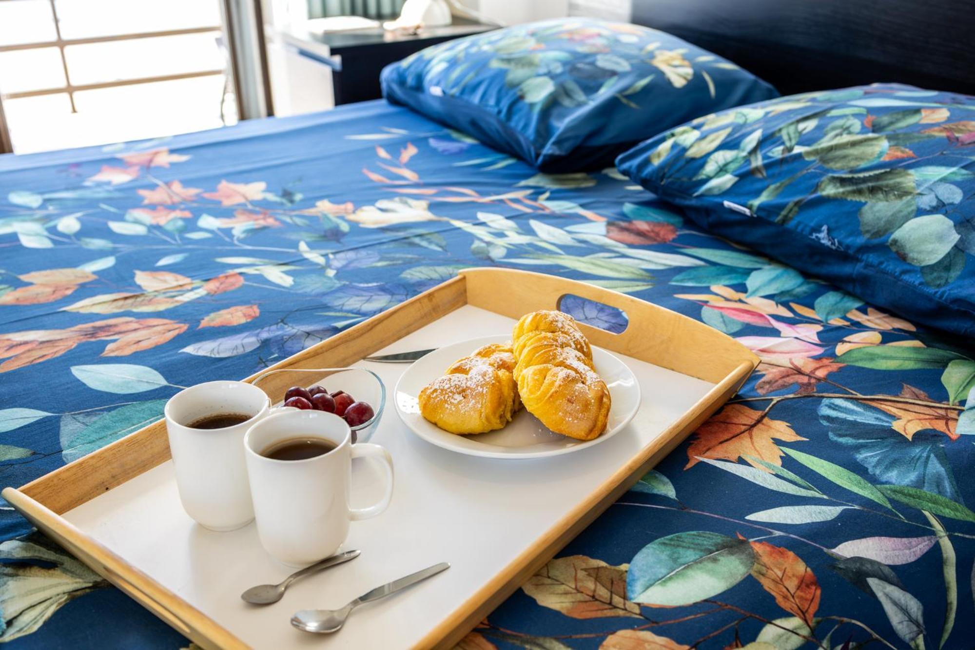 Beachfront 3Bdr Apt On Marginal Boulevard サン・マルティーニョ・ド・ポルト エクステリア 写真